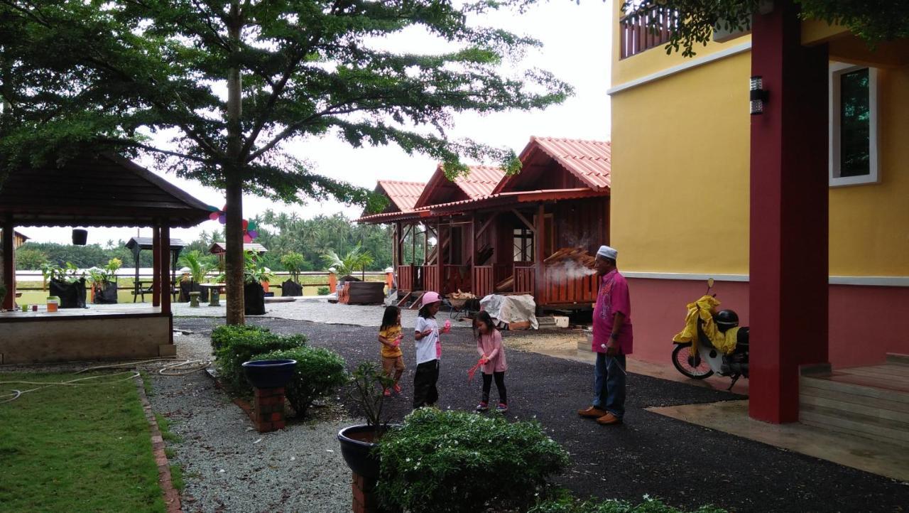Chalet Kb Wakaf Kayu Kota Bharu Extérieur photo